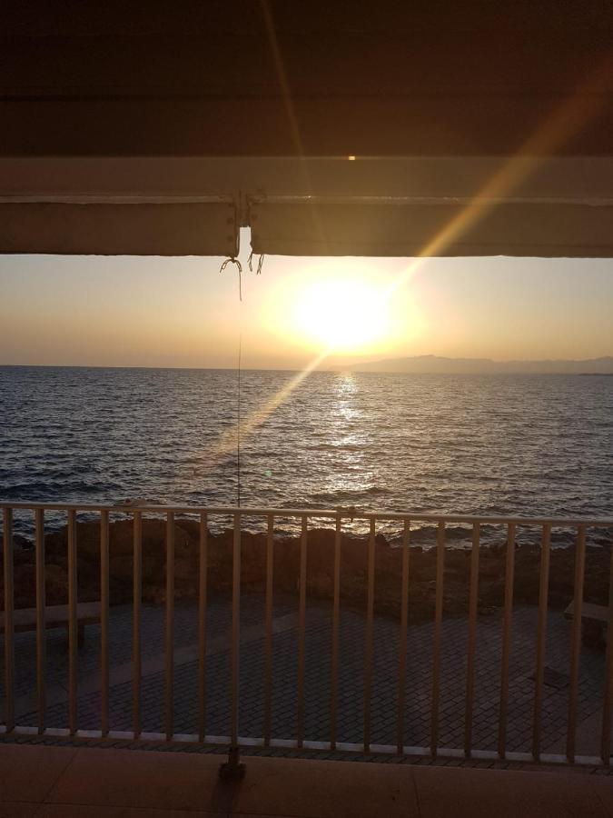 Apartamento Acantilados Vistas Mar 萨洛 外观 照片