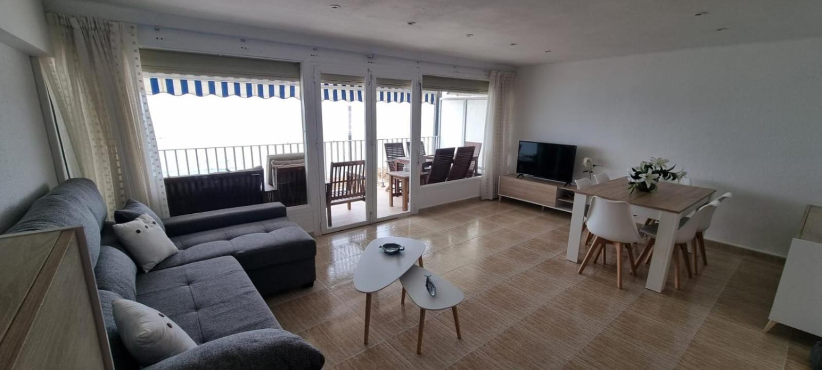 Apartamento Acantilados Vistas Mar 萨洛 外观 照片